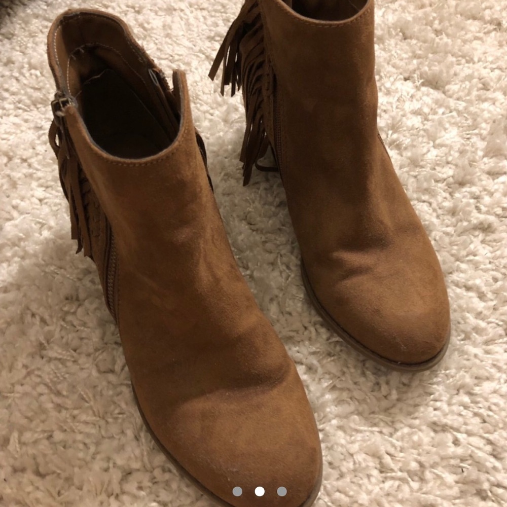 Indigo Rd. Fringe Suede Booties - Picture 2 of 3